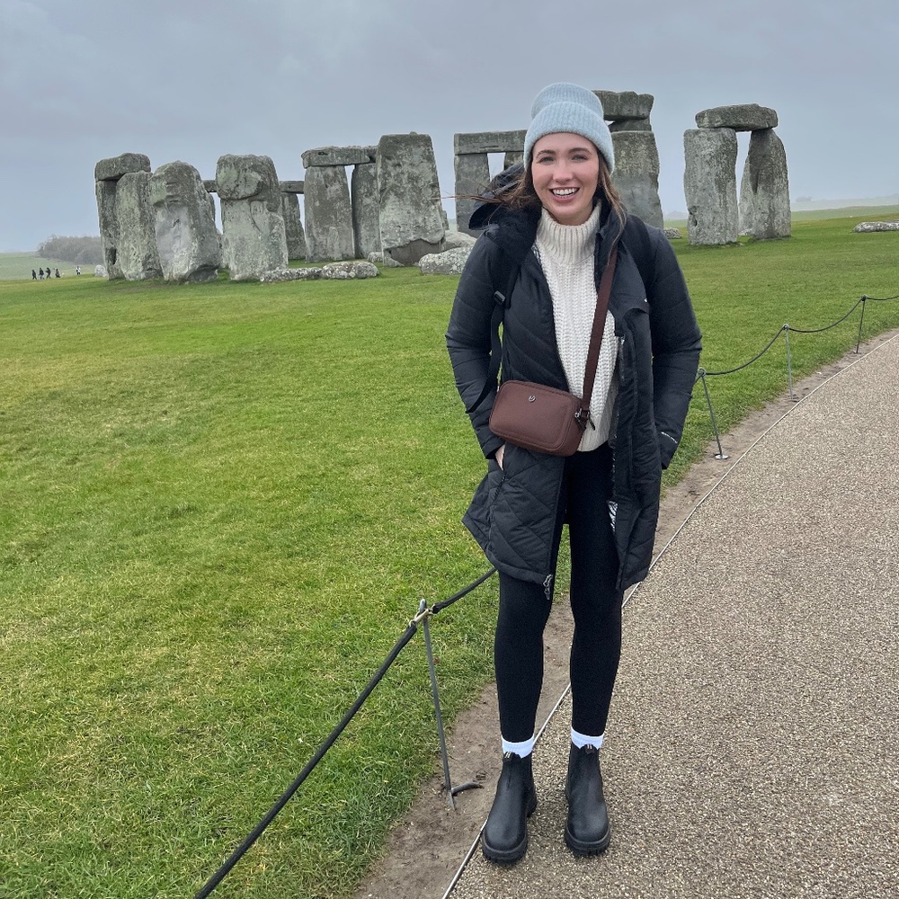 Meet your Posher, Clare